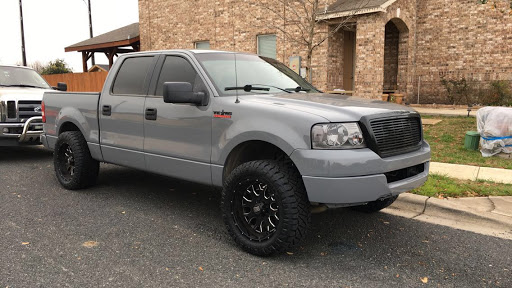 Auto Body Shop «U First Auto Body Shop», reviews and photos, 5119 E 7th St, Austin, TX 78702, USA