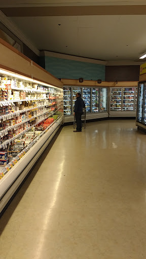 Grocery Store «Giant Food Stores», reviews and photos, 550 Lancaster Ave, St Davids, PA 19087, USA