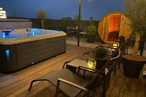 Wellness DOME Penthouse Privé sauna - Privé Wellness met mogelijkheid tot exclusieve overnachting image