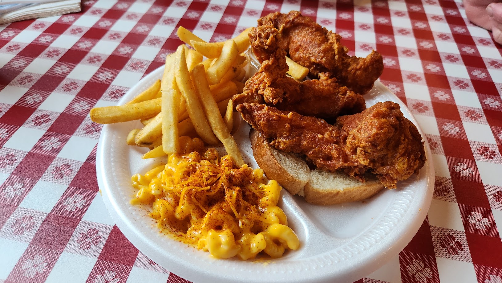 Gus's World Famous Fried Chicken