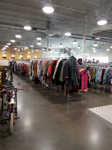 Thrift Store «Goodwill», reviews and photos