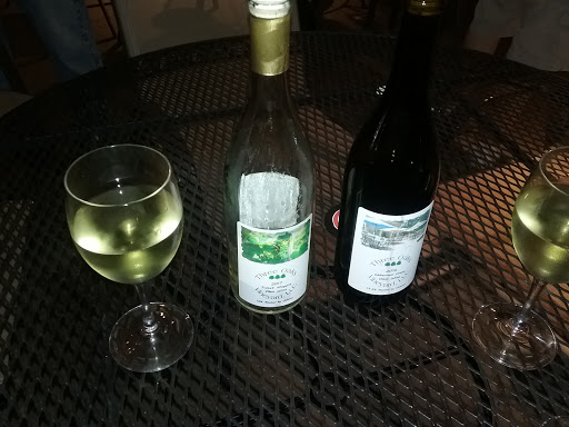 Winery «Three Oaks Vineyard LLC», reviews and photos, 1591 Crosley Rd, Granville, OH 43023, USA