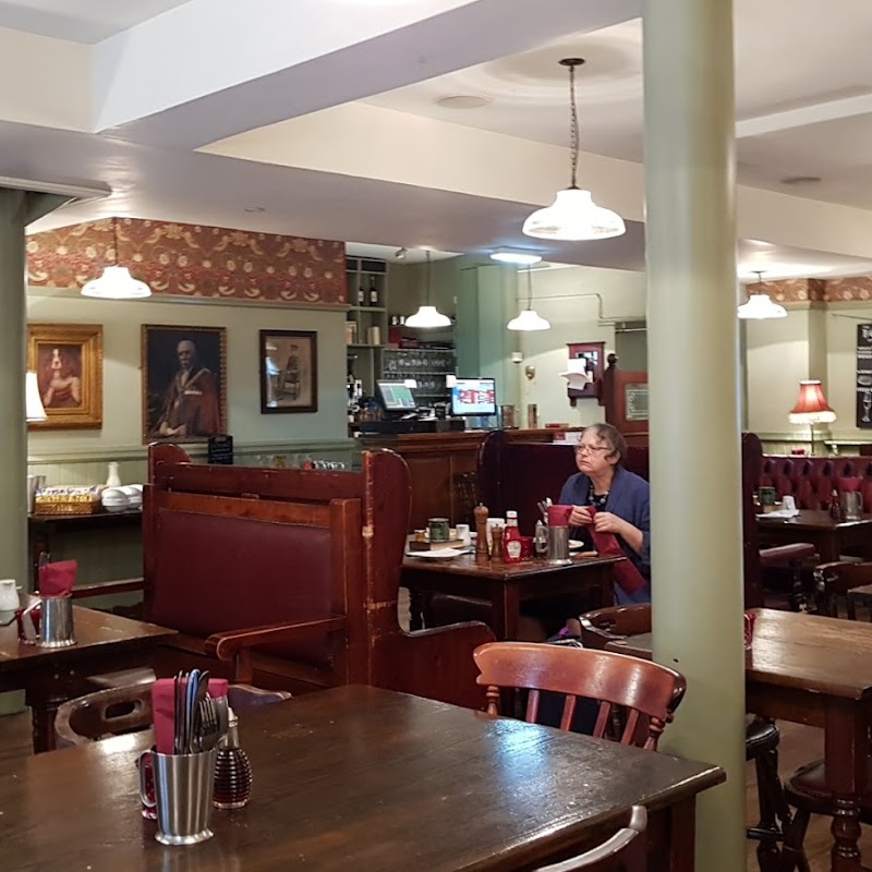 The Borough | Pub, Restaurant & Hotel