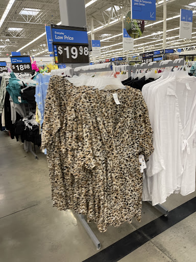 Department Store «Walmart Supercenter», reviews and photos, 2601 MacArthur Rd, Whitehall, PA 18052, USA