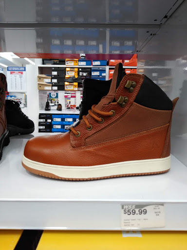 Shoe Store «WSS», reviews and photos, 7900 Sepulveda Blvd, Van Nuys, CA 91405, USA