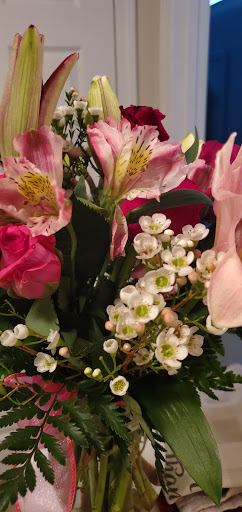 Florist «Cotswold - South Park - Myers Park Flowers», reviews and photos, 601 S Sharon Amity Rd, Charlotte, NC 28211, USA
