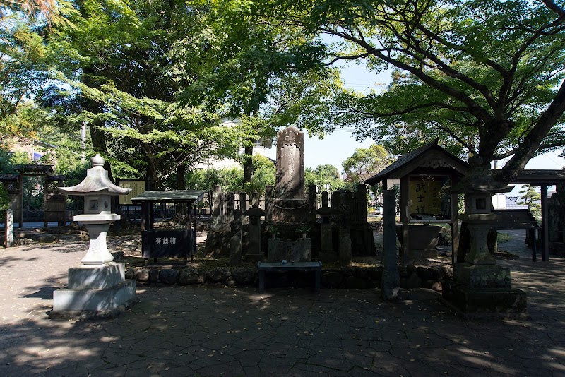 宮本武蔵の墓