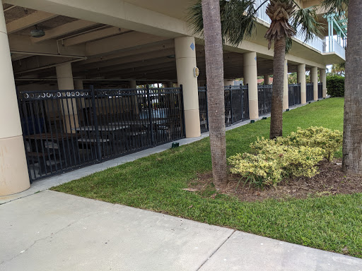 Community Center «St Petersburg Beach Community Center», reviews and photos, 7701 Boca Ciega Dr, St Pete Beach, FL 33706, USA