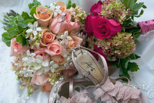 Florist «Eclectic Garden», reviews and photos, 323 Walnut St, St Charles, IL 60174, USA