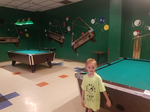 Bowling Alley «Oil Bowl Lanes», reviews and photos, 1102 W Cotton St, Longview, TX 75604, USA