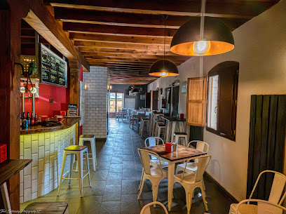 Bar Restaurante Pizzería “El Fuero” - C. Real de Ote., 16, 09110 Castrojeriz, Burgos, Spain