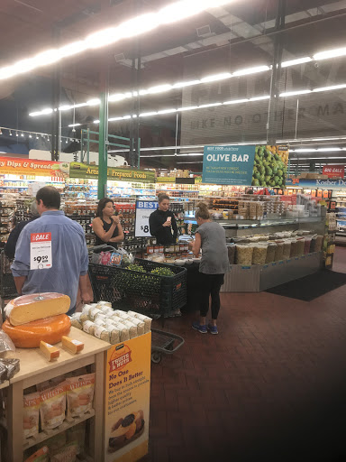 Wine Store «Fairway Wine & Spirits», reviews and photos, 689 Canal St, Stamford, CT 06902, USA