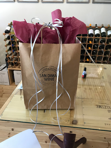 Wine Store «San Dimas Wine Shop & Tasting Room», reviews and photos, 225 W Bonita Ave, San Dimas, CA 91773, USA