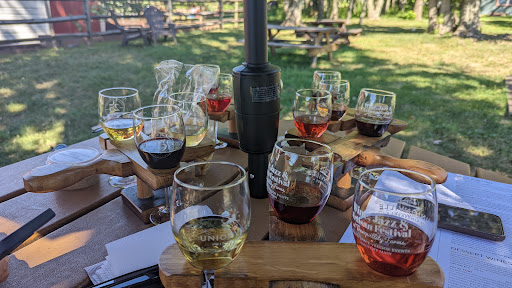 Vineyard «Unionville Vineyards», reviews and photos, 9 Rocktown Rd, Ringoes, NJ 08551, USA