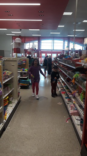 Department Store «Target», reviews and photos, 100 Willow St, Farmingdale, NY 11735, USA