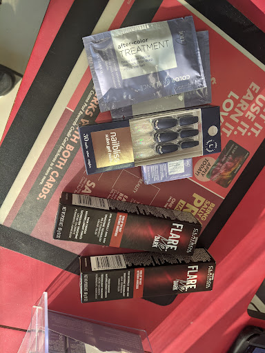 Sally Beauty, 1612 Fort Campbell Blvd, Clarksville, TN 37042, USA, 