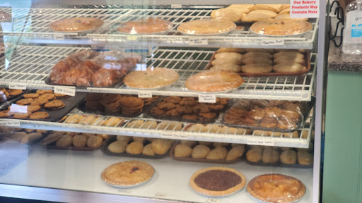 Produce Market «Barber Orchard Fruitstands Inc», reviews and photos, 2855 Old Balsam Rd, Waynesville, NC 28786, USA