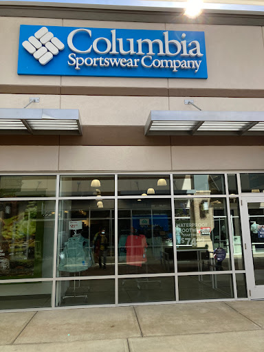 Sportswear Store «Columbia Outlet Store», reviews and photos, 400 South Wilson Road #480, Sunbury, OH 43074, USA
