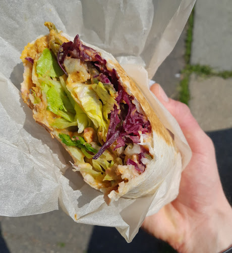 https://www.facebook.com/streetfoodmaestro/