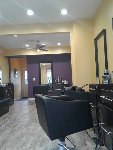 Hair Salon «Villalona Hair Salon», reviews and photos, 485 Hamilton St, Somerset, NJ 08873, USA