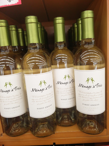 Liquor Store «Chicago Lake Liquors», reviews and photos, 825 E Lake St, Minneapolis, MN 55407, USA