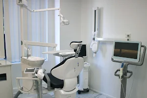 Clear Dental Parramatta | 牙醫 image