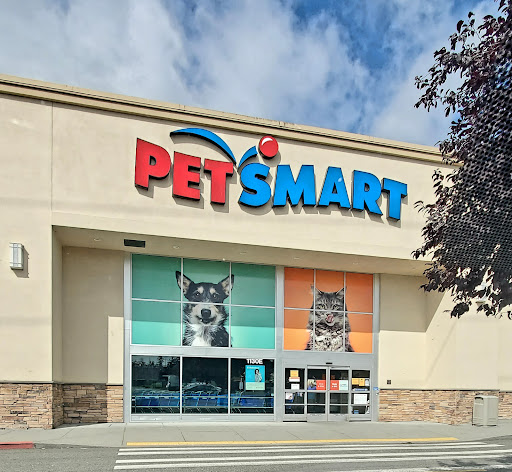 Pet Supply Store «PetSmart», reviews and photos, 1130 SE Everett Mall Way, Everett, WA 98208, USA