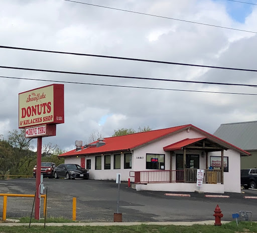Donut Shop «Snowflake Donuts & Kolaches», reviews and photos, 1487 Junction Hwy, Kerrville, TX 78028, USA