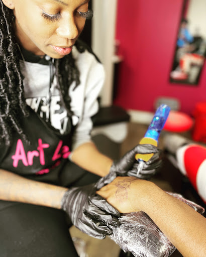 Explore tattoo ideas for fathers with daughters, creative tattoo ideas in Milledgeville, available at Black Barby Ink