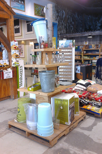 Pet Supply Store «CountryMax - Batavia», reviews and photos, 610 E Main St, Batavia, NY 14020, USA