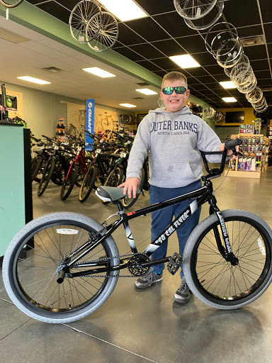 Bicycle Store «Fat Frogs Bike & Fitness», reviews and photos, 1169 Nimmo Pkwy #232, Virginia Beach, VA 23456, USA