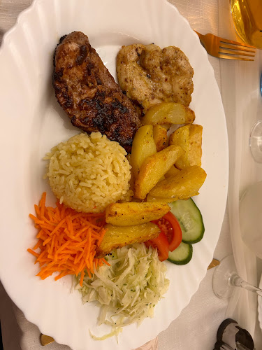 Recenzie Vináreň u Baču v Nové Mesto nad Váhom - Hotel