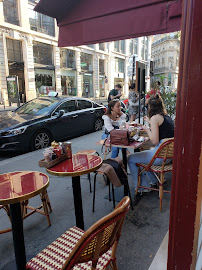 Atmosphère du Restaurant La Brigade - Réaumur à Paris - n°3