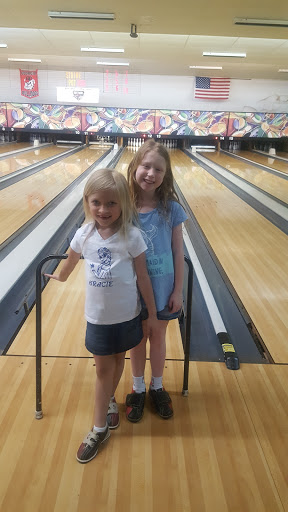 Bowling Alley «Rose Lanes Bowling Center», reviews and photos, 910 Rose Ln, Toccoa, GA 30577, USA