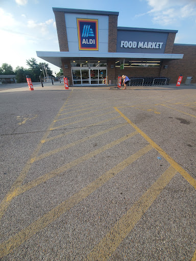 Supermarket «ALDI», reviews and photos, 1645 E Kearney St, Springfield, MO 65803, USA