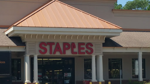 Office Supply Store «Staples», reviews and photos, 11 Palmetto Bay Rd, Hilton Head Island, SC 29928, USA