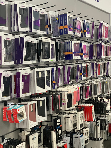 Cell Phone Store «MetroPCS Authorized Dealer», reviews and photos, 7392 Mission St, Daly City, CA 94014, USA