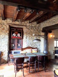 Atmosphère du Restaurant Auberge du Rantaures à Lussan - n°6