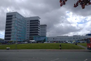 Aintree University Hospital Accident and Emergency image