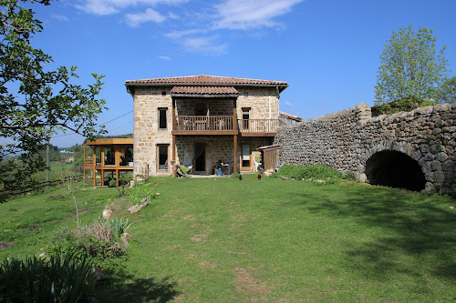 Lodge Lilodahu (Gîtes, dômes & animaux rigolos) Belsentes