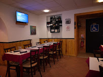 Atmosphère du Restaurant portugais LA CHURRASQUEIRA à Villecresnes - n°3
