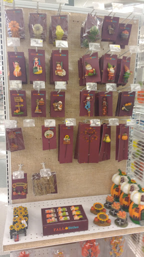 Fabric Store «Jo-Ann Fabrics and Crafts», reviews and photos, 208 Collier Dr, Sevierville, TN 37862, USA