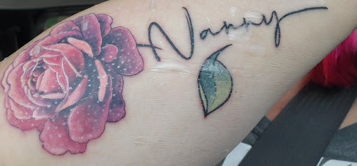 Tattoo Shop «Iron Lotus Tattoo», reviews and photos, 521 Pulaski Hwy A, Joppa, MD 21085, USA