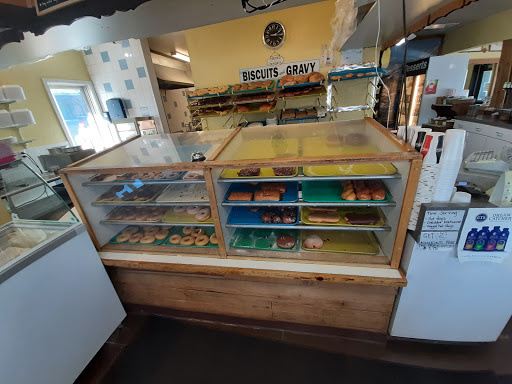 Donut Shop «Donut Mill», reviews and photos, 310 E Midland Ave, Woodland Park, CO 80863, USA