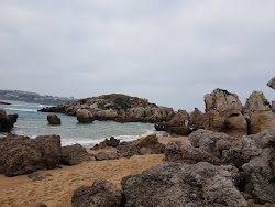 Playa del Huevo Frito'in fotoğrafı düz bir kıyı şeridi ile birlikte