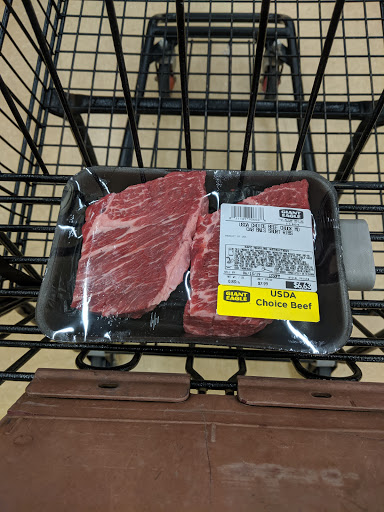 Supermarket «Giant Eagle Supermarket», reviews and photos, 5220 Mahoning Ave, Youngstown, OH 44515, USA