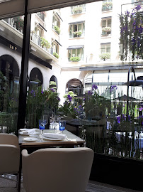 Atmosphère du Restaurant méditerranéen Le George à Paris - n°15