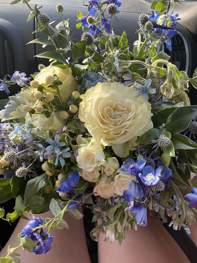 Florist «Beach Plum Flower Shop», reviews and photos, 50 Water St #301, Newburyport, MA 01950, USA