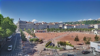 Dr Teddy Altimani Implantologie à Lyon