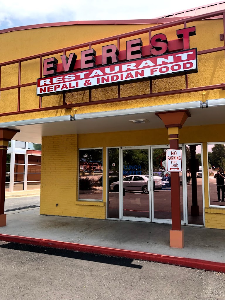 Everest Restaurant 80501